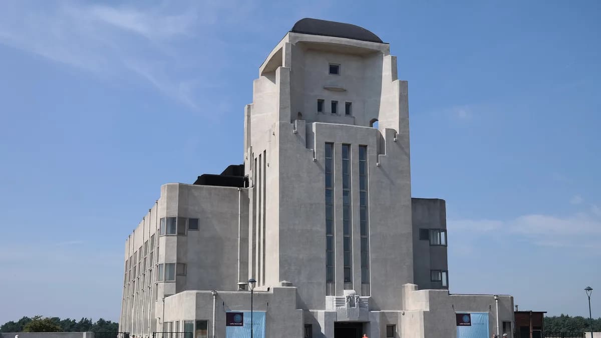 Gebouw A van Radio Kootwijk op de Veluwe